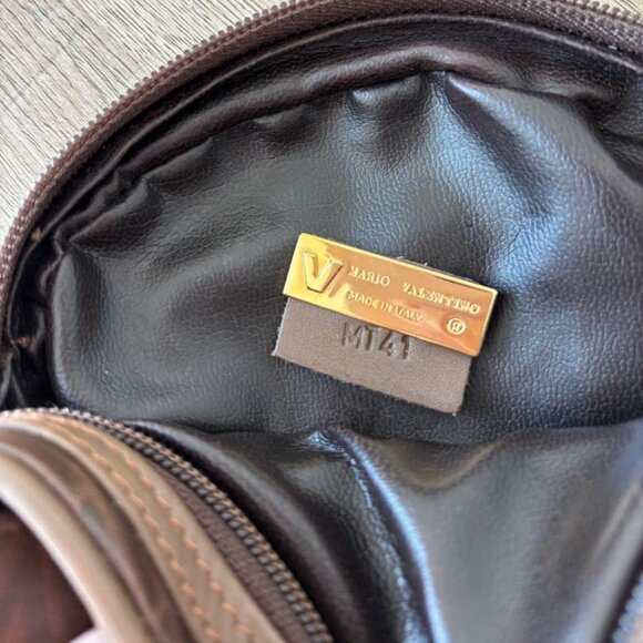 Vintage Mario Valentino Brown Monogram Zipper Pouch Clutch Cosmetic Bag EUC - Picture 3 of 9